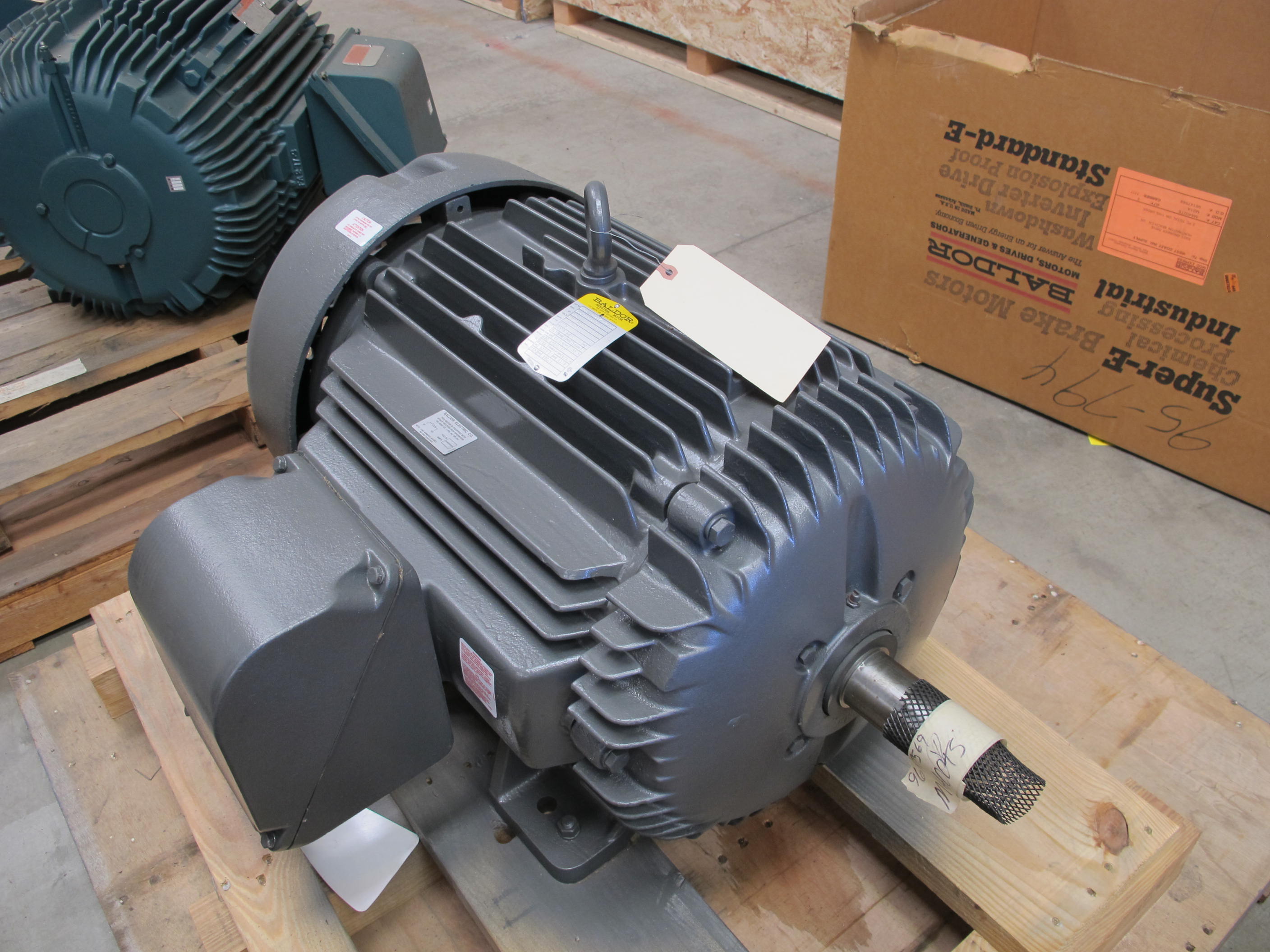 MOTOR, ELECTRIC TYPE, 100 HORSEPOWER, 460 VOLT ELEC RATING, 1776 RPM, 405TS FRAME, 113 FULL LOAD AMPS, TEFC ENCLOSURE. 2-240 W, 240 VOLTS SPACE HEATERS WIRED IN PARALLEL. ONLY TWO LEADS WIRED INTO THE TERMINAL BOX. PART # M4400TS (W-44) LOADING & HANDLING FEE $15-